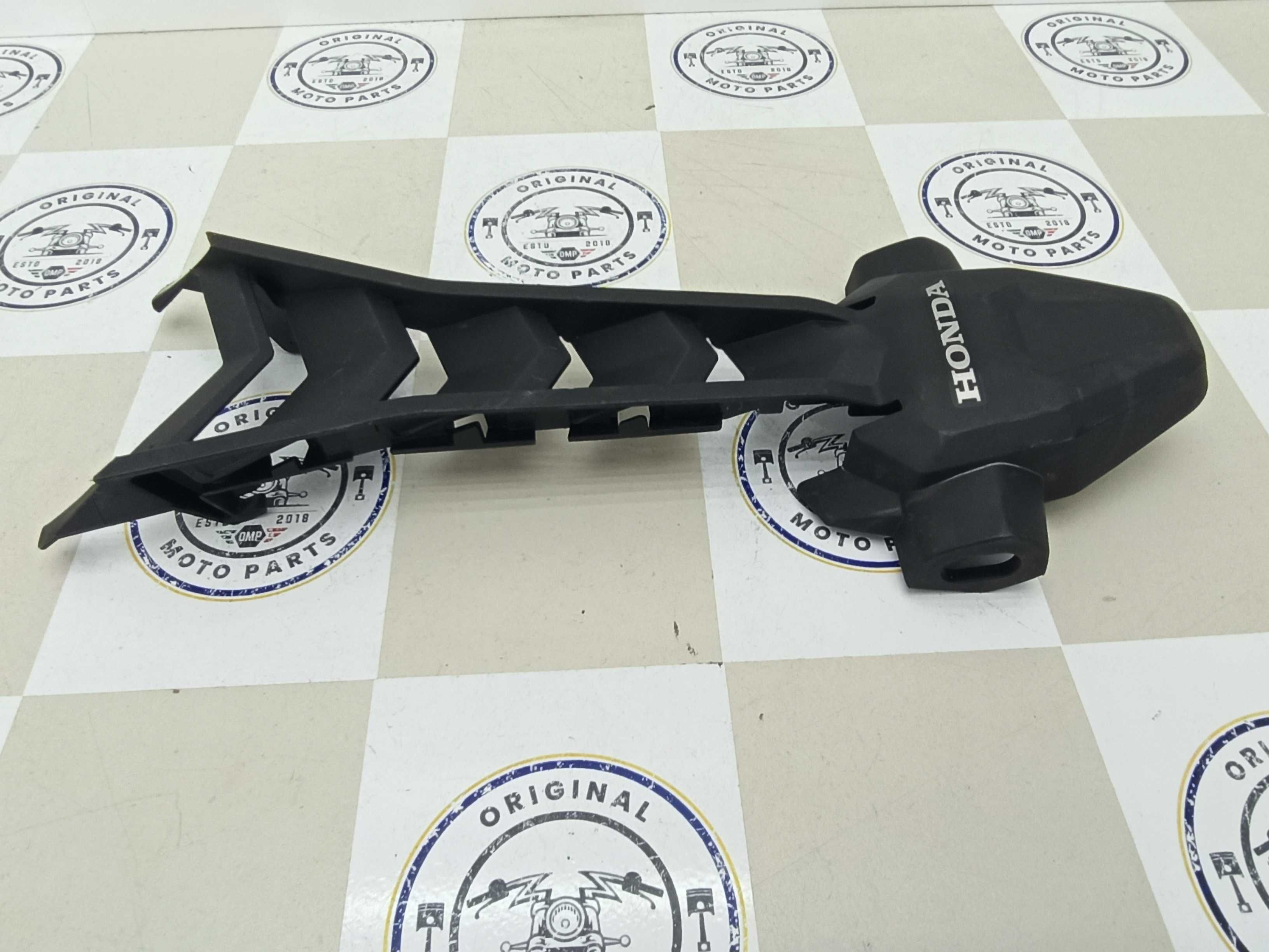 Suporte matricula Honda CB650R CBR650R 2021/2024
