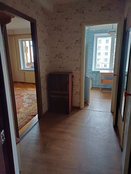 Предлагаем к приобретению 1 кв в центре Космоса. 7/9.