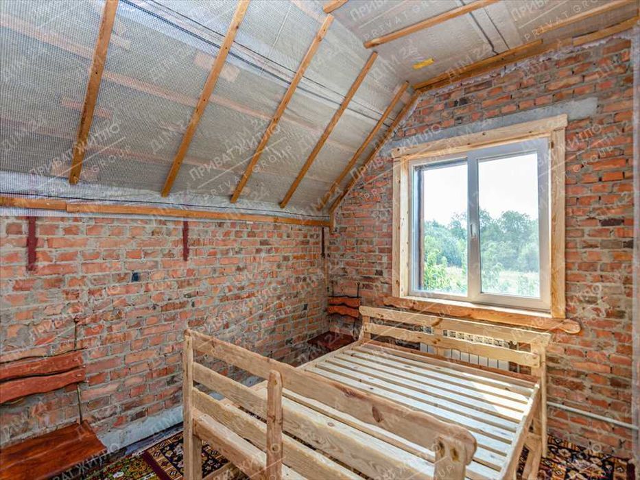 Просторий дуплекс із душею — Ваш ідеальний дім у селі Гора!