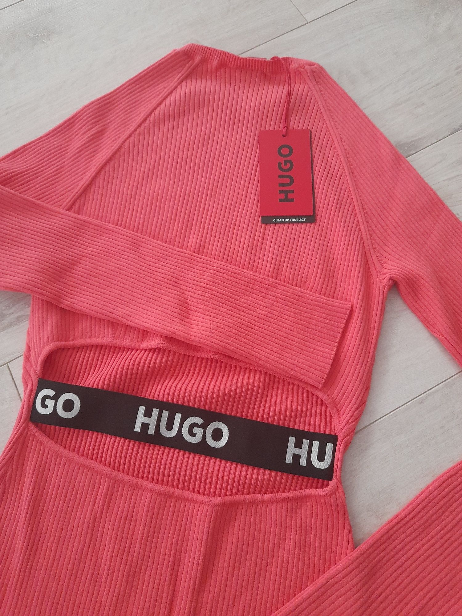 Sukienka Hugo Boss