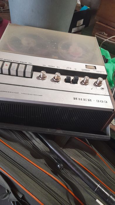 Магнітофон бабінний