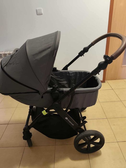 Wózek KinderKraft moov ct 3w1