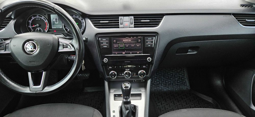 Офіційна Skoda Octavia A7 1.4 TSI DSG автомат 150 к.с.