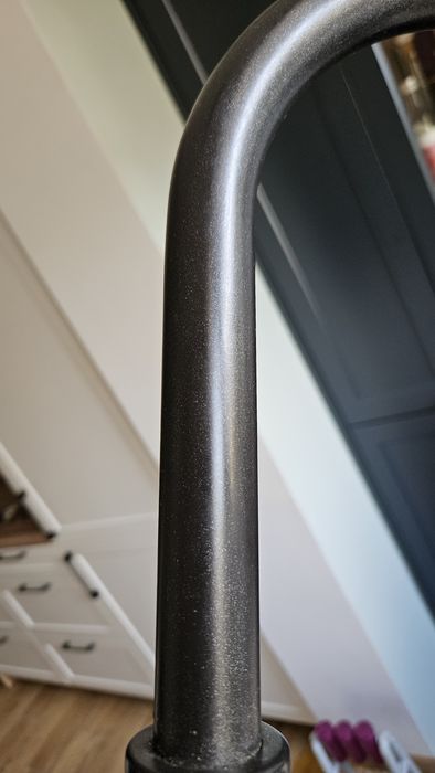 Czarna bateria sztorcowa kuchenna kran z wyciąganą wylewką Franke Lin