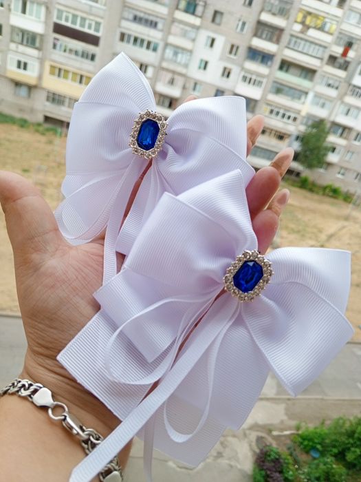 Бантики ручної роботи