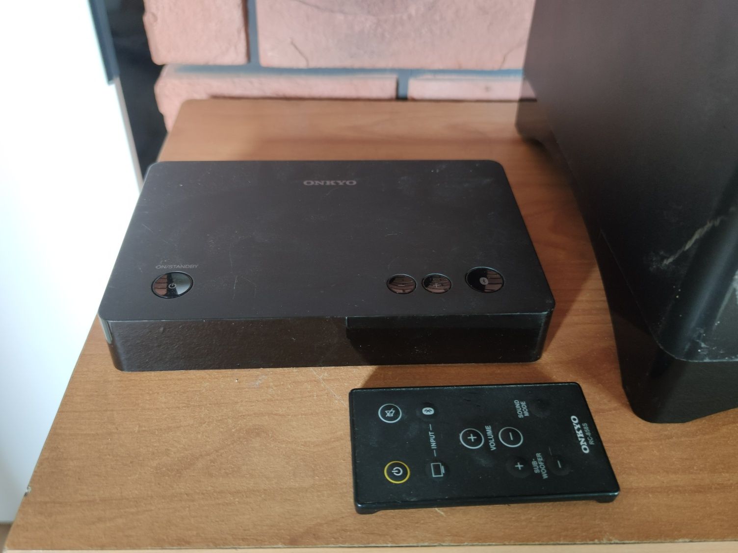 Subwoofer onkyo lsw-301 zestaw + pilot