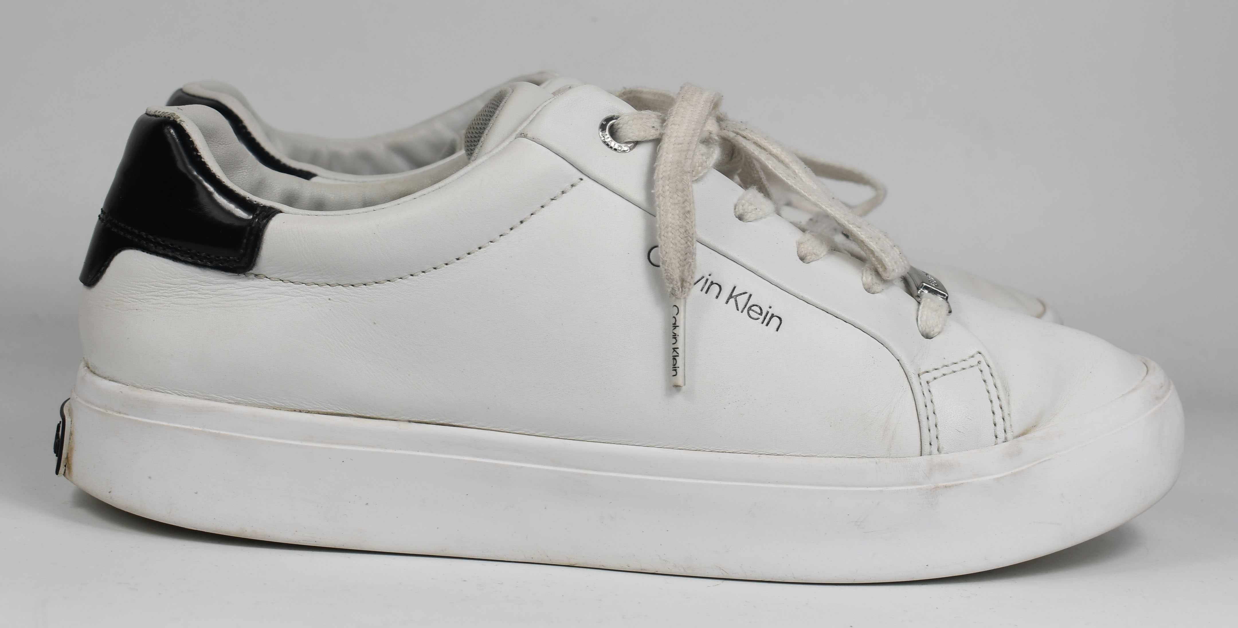 Używane Calvin Klein Sneakersy Vulcanized Lace Up Lth roz. 39