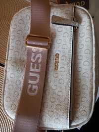 Сумка Guess світла