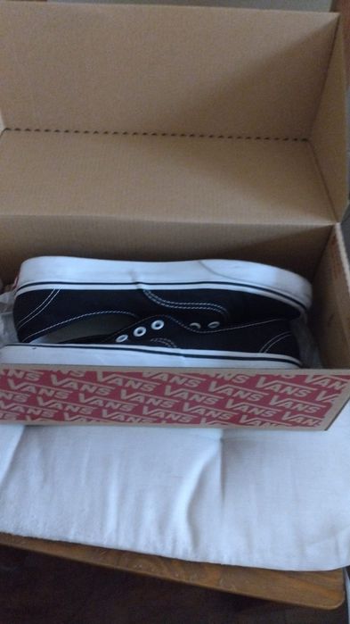 Vans,  ténis como novos