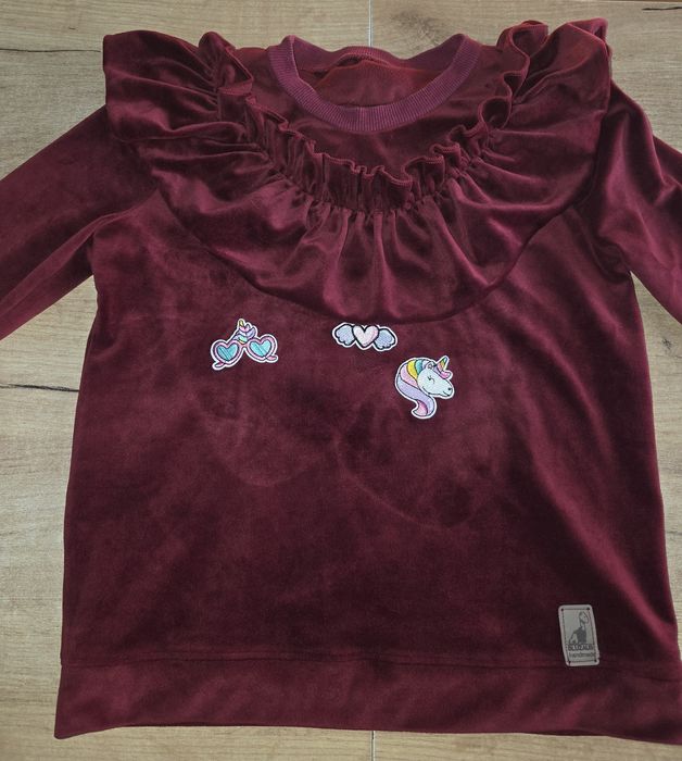 Bordowa Welurowa bluza Z falbanka Handmade