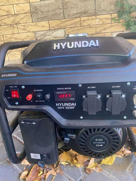 Генератор бензиновий Hyundai HHY 3050F