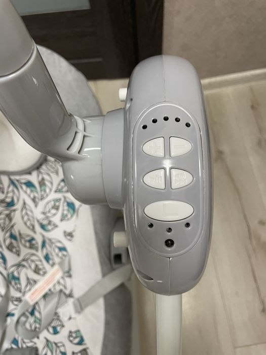 Качель-шезлонг ME1076 в ідеальному стані