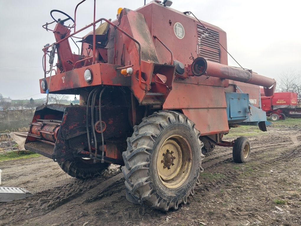 Części bizon zo50 zo56 sieczkarnia silnik skrzynia opona rura heder