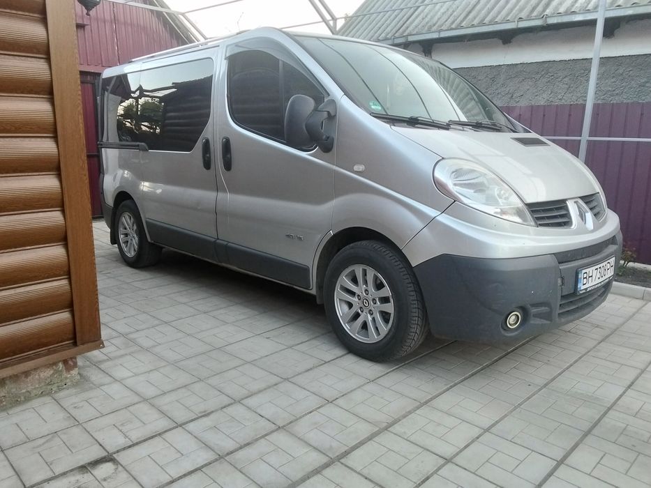 Рено ТРАФІК пасс. 7+1