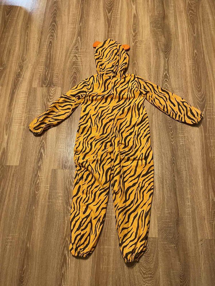 Игровой костюм тигра на8-10лет