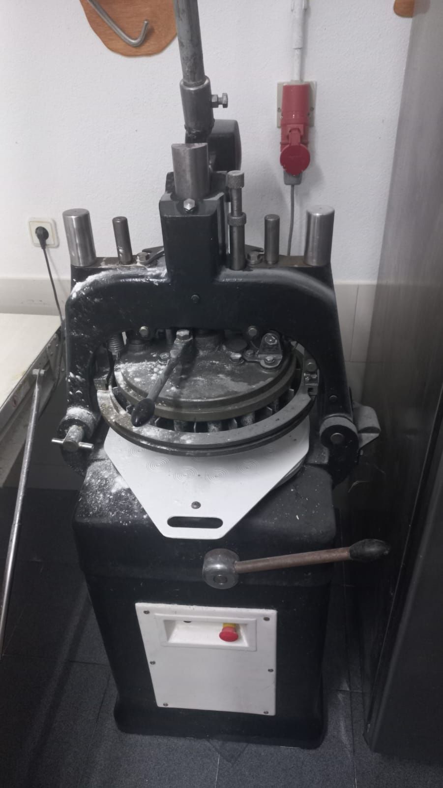Maquina de divisão para pão