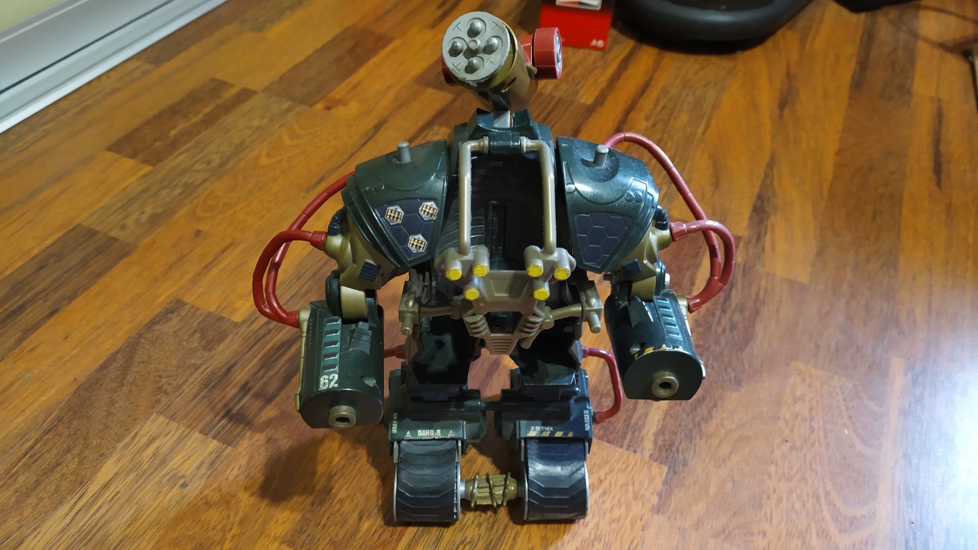 Робот детская игрушка