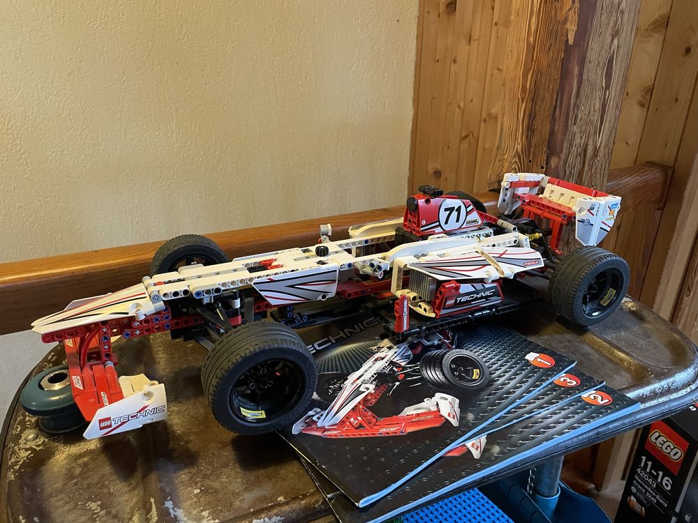 Lego technic 42000 formula f1 duza wyscigowka