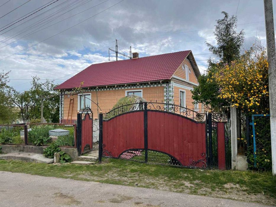 Покрівельні роботи РІвненська область Монтаж покрівлі, Зведення даху