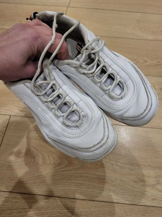 кросівки pull&bear 37 р/24 см білі