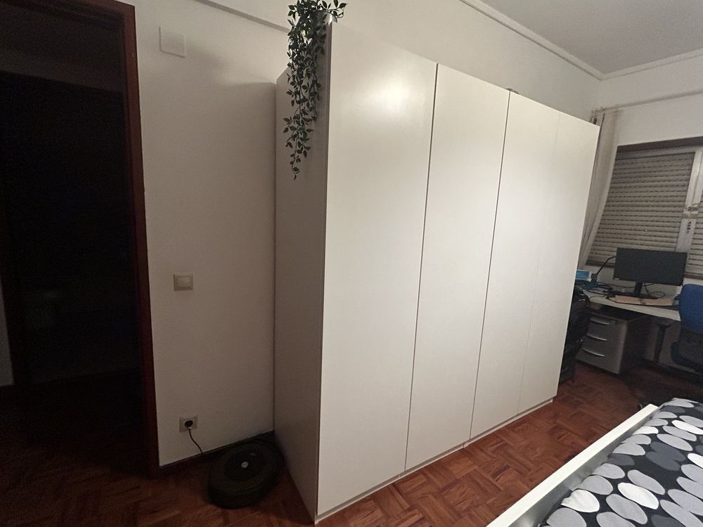 Armario roupeiro de 4 portas 200x200x60