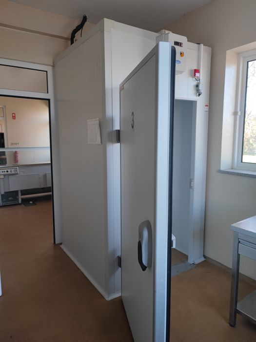 Câmaras frigoríficas Arneg