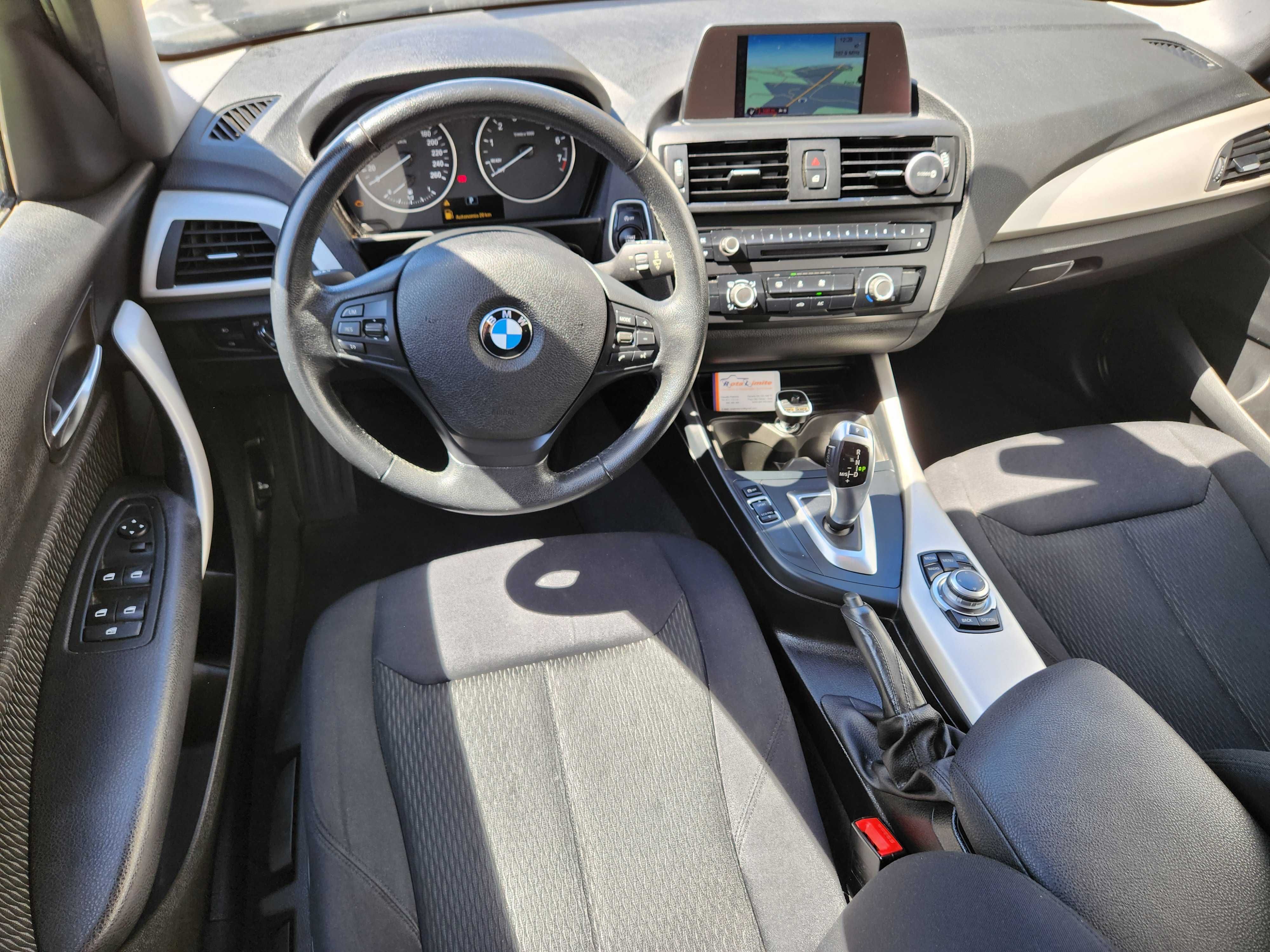 BMW 116i Turbo Gasolina Urban Line Cx Automática 8 velocidades
