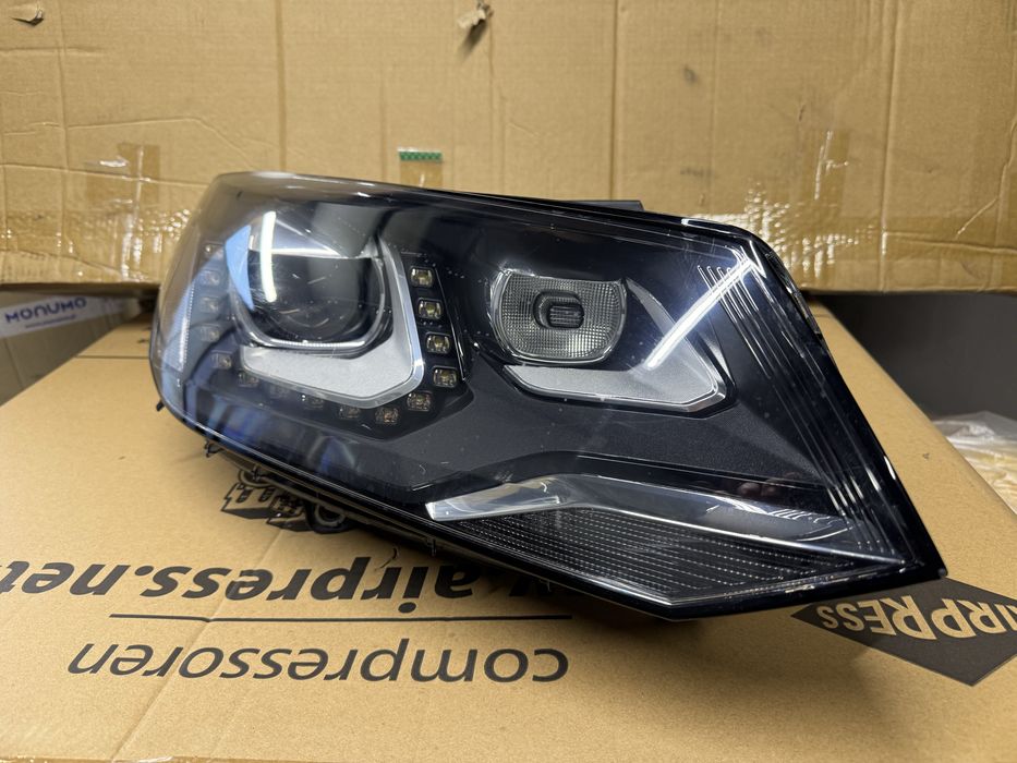Vw Touareg II 7P1 Bi xenon skrętny Led lampa prawy przód