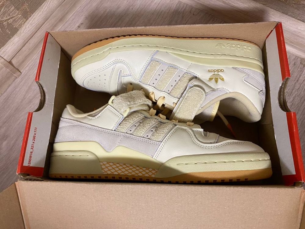 Adidas forum 84 low shoes