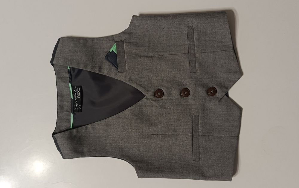 Kamizelka elegancka dla chłopca  Next r 80