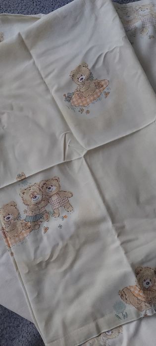Poszewka na kołdrę i poduszkę do łóżeczka MISIE