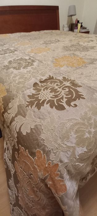 Coberta/ colcha para cama de casal