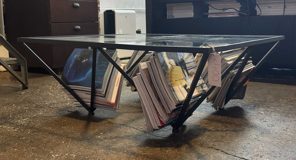 Mesa de centro de vidro