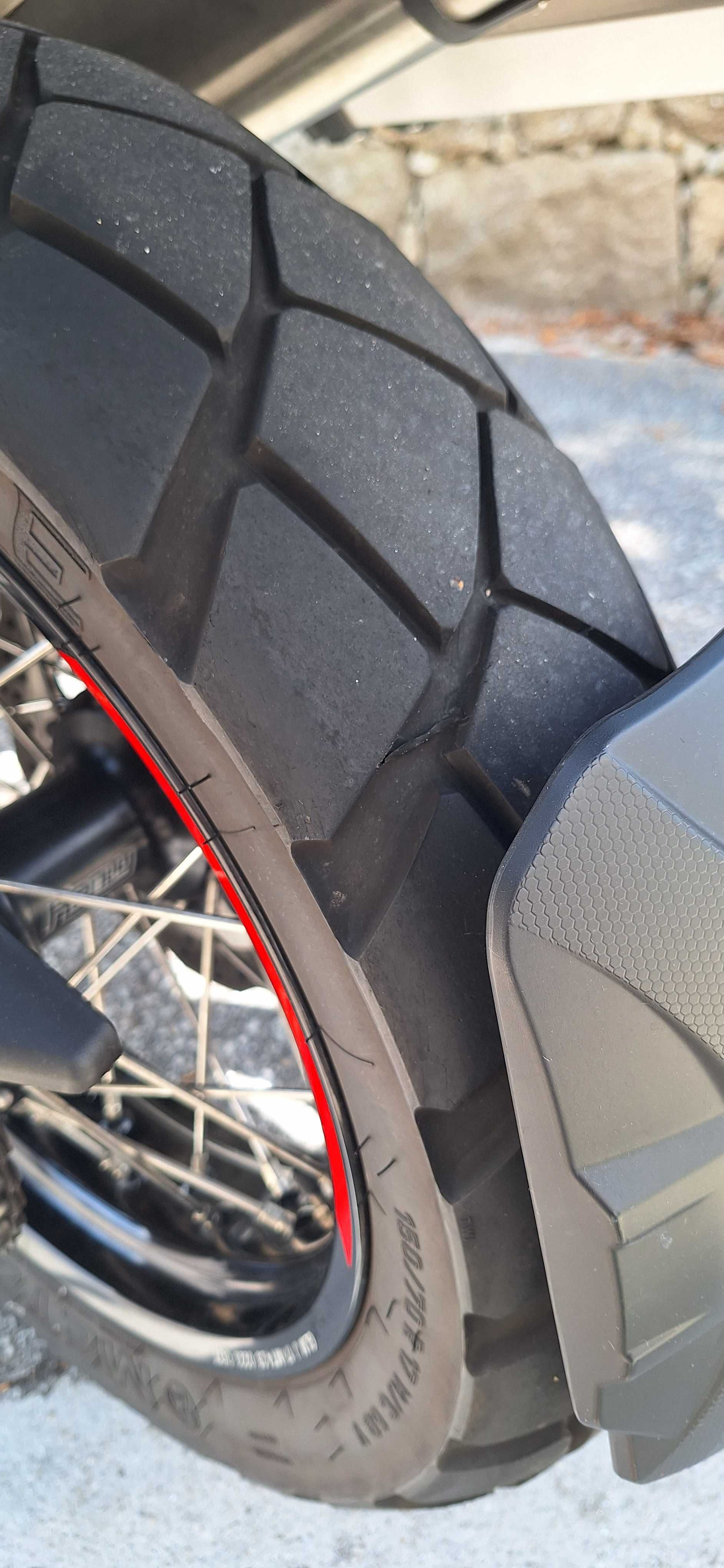 Benelli TRK 502X