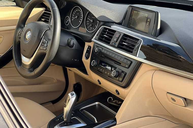 BMW 330 2015 3.0