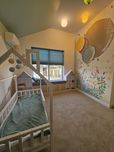 Будинок з дизайнерським ремонтом 100м2