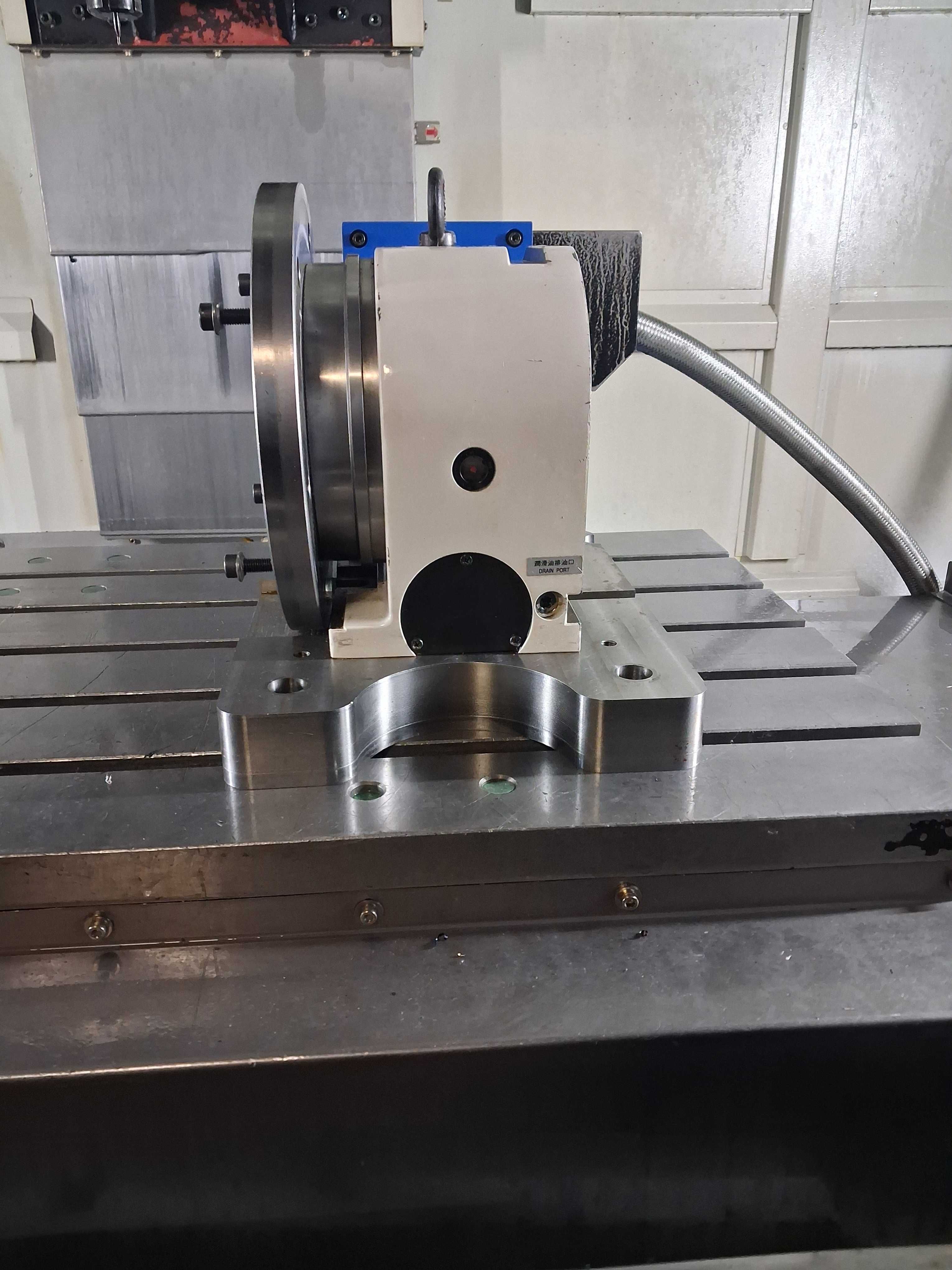 Centrum obróbcze frezarka CNC TBIVC1060 Heidenhain 2015 .h/pracy19 000