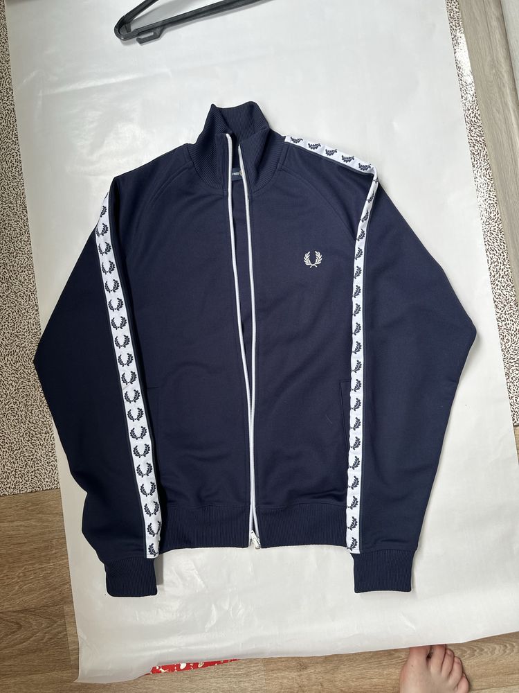 Оригинал (Португалия) олимпийка , кофта Fred Perry фред пери