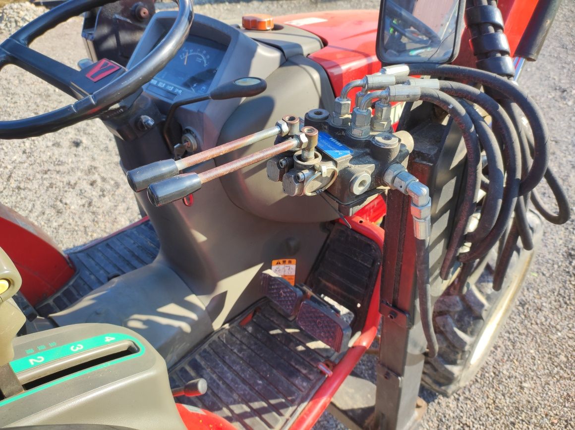 Traktorek ogrodniczy Yanmar af224 iseki Mitsubishi  38500