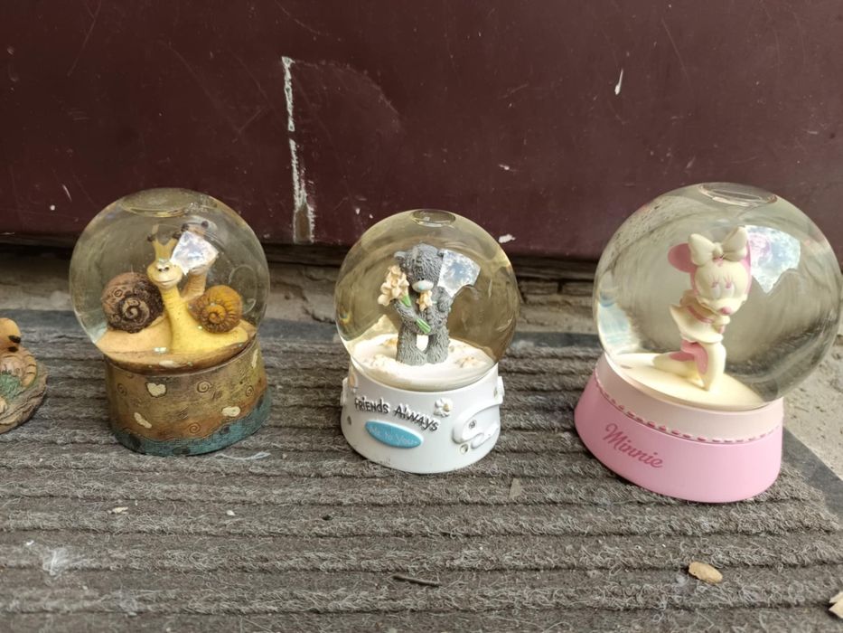 15 starych vintage śnieżnych kul ozdobnych