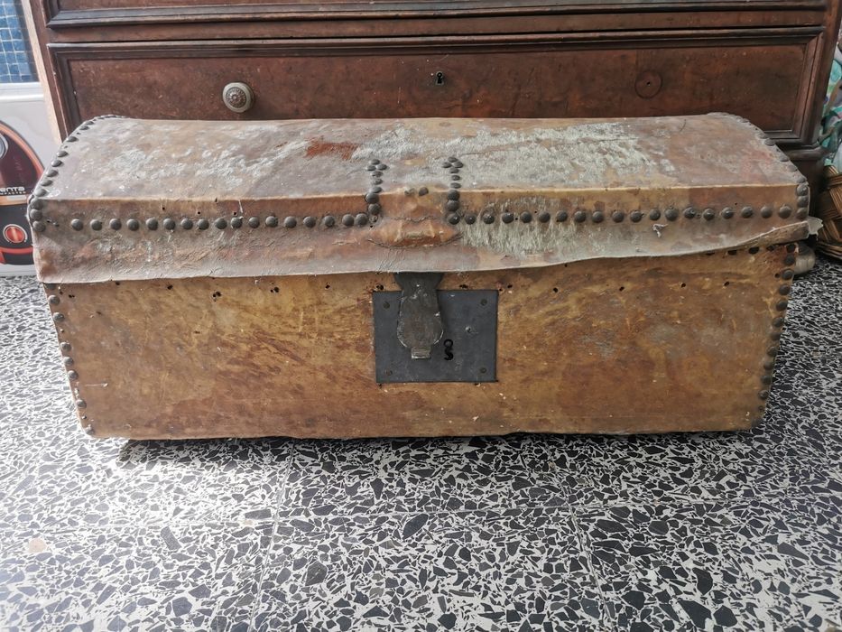 Arca/Baú Antigo p/Recuperar (Século XIX)