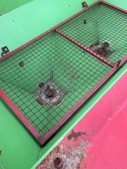 Rozsiewacz nawozu Amazone zaf 804/803 zaf 603 zaf 402  strumyk 1200 L