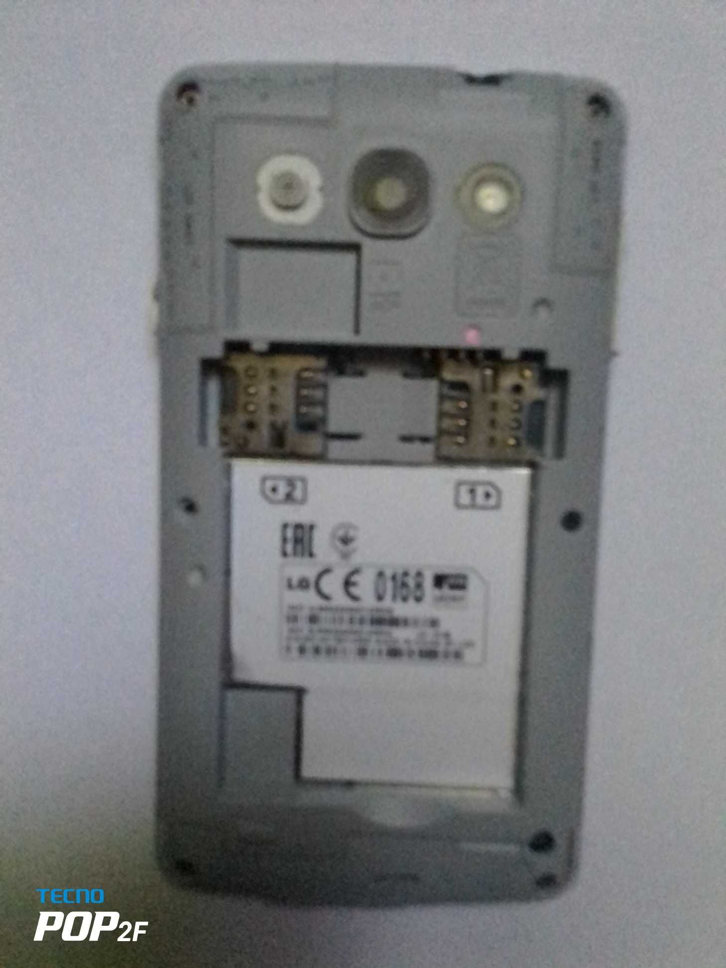 Телефон LG-135 сим карта 2х