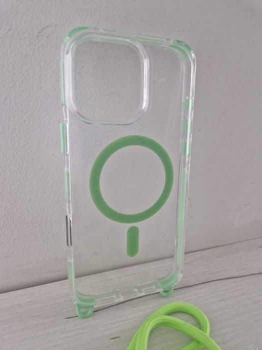 Tel Protect Strap Clear Case do Iphone 16 Pro Max zielony