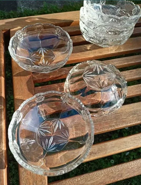 Miseczki salaterki szklane, kryształowe, PRL, zabytek