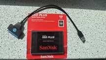 SanDisk SSD PLUS 240GB