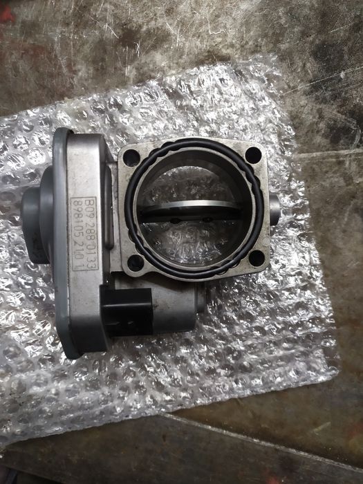 Дросельна заслінка на Опель Астра j