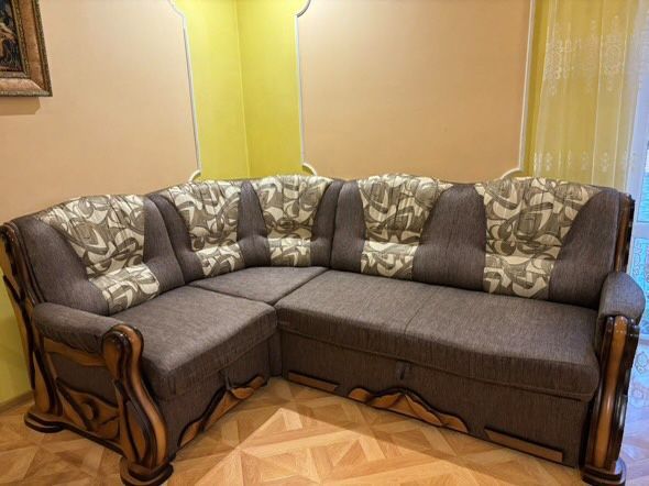 Кутовий розкладний диван