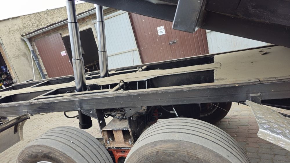 Sprzedam przyczepa skorupowa  z hydrauliczna klapą