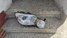 Lampa przednia Prawa SKODA YETI xenon
